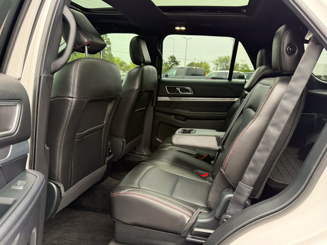 Certified 2018 Ford Explorer Sport w/ Equipment Group 401A AWD/4WD image 17