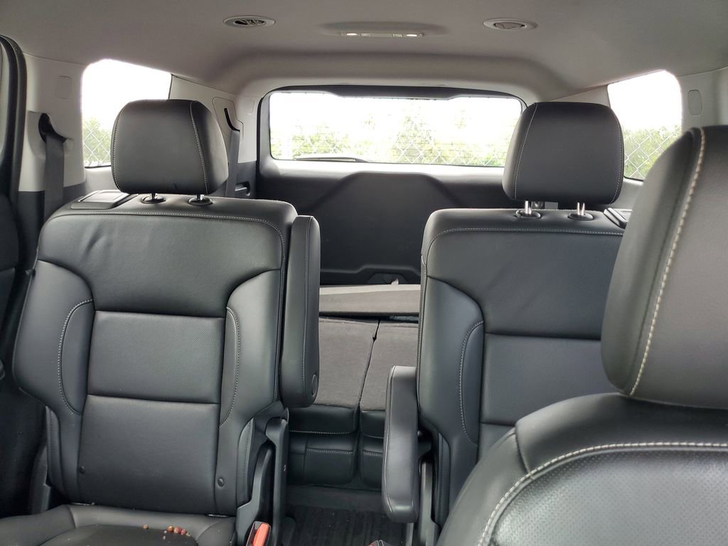 Used 2022 GMC Acadia SLT w/ Preferred Package image 24