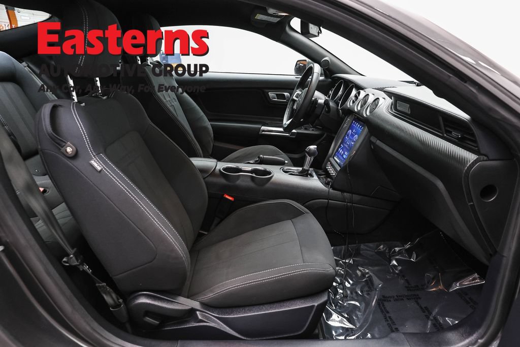 Used 2019 Ford Mustang Coupe RWD image 21