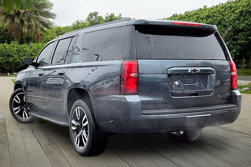 Used 2019 Chevrolet Suburban Premier w/ RST 6.2L Performance Edition RWD image 21