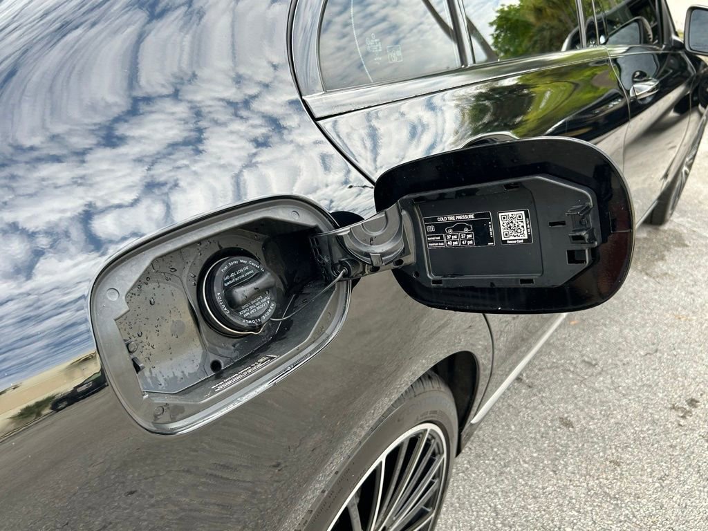 Used 2021 Mercedes-Benz C 300 Sedan image 41