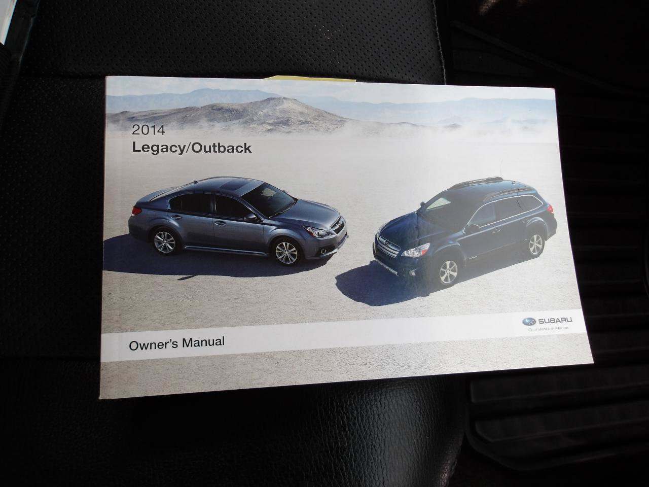 Used 2014 Subaru Outback 3.6R Limited w/ Moonroof Package AWD/4WD image 28