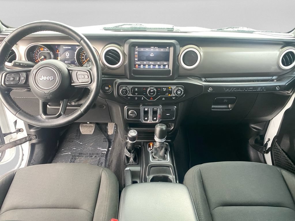 Used 2021 Jeep Wrangler Sport AWD/4WD image 14