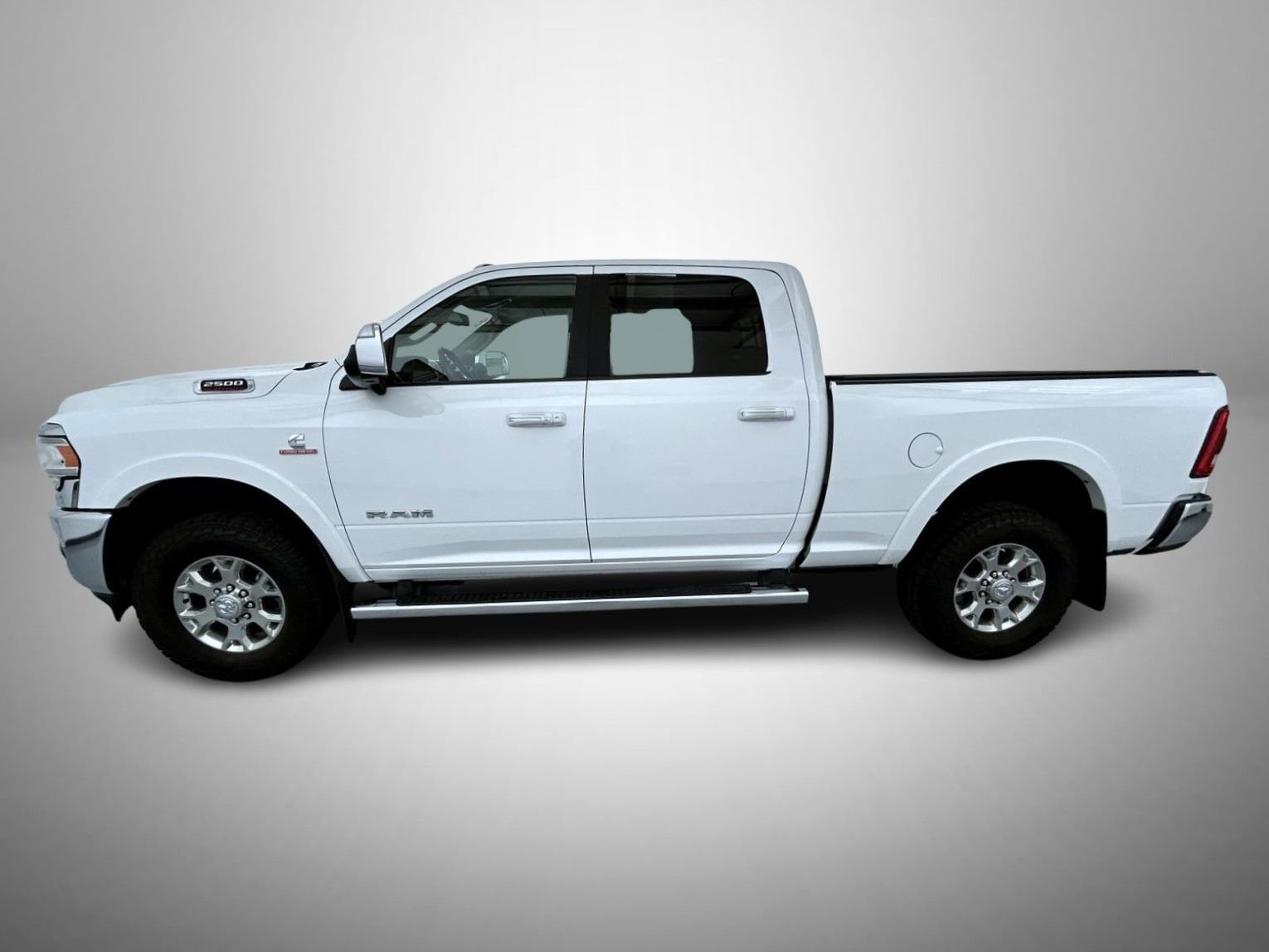 Used 2019 RAM 2500 Laramie AWD/4WD image 8