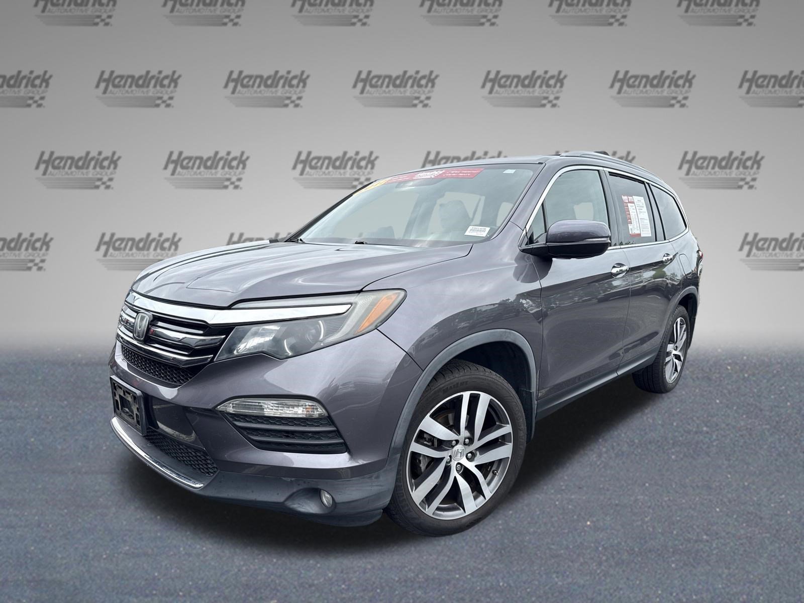 Used 2017 Honda Pilot Elite image 4