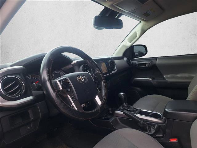 Used 2018 Toyota Tacoma SR5 image 9