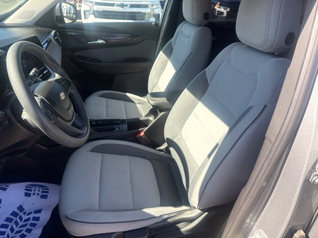 Used 2025 Chevrolet TrailBlazer LT FWD image 11