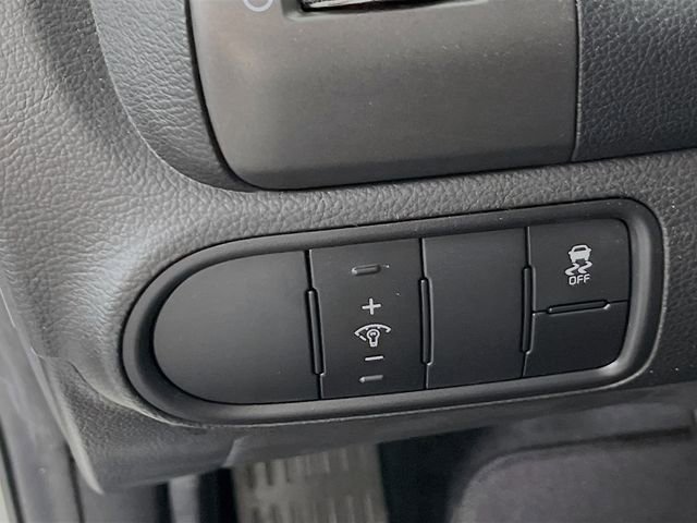 Used 2017 Kia Forte LX FWD image 11