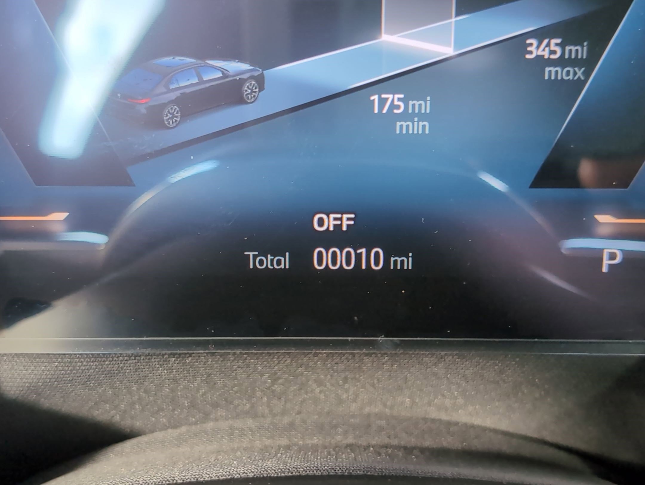 New 2025 BMW i7 xDrive60 w/ Premium Package image 18