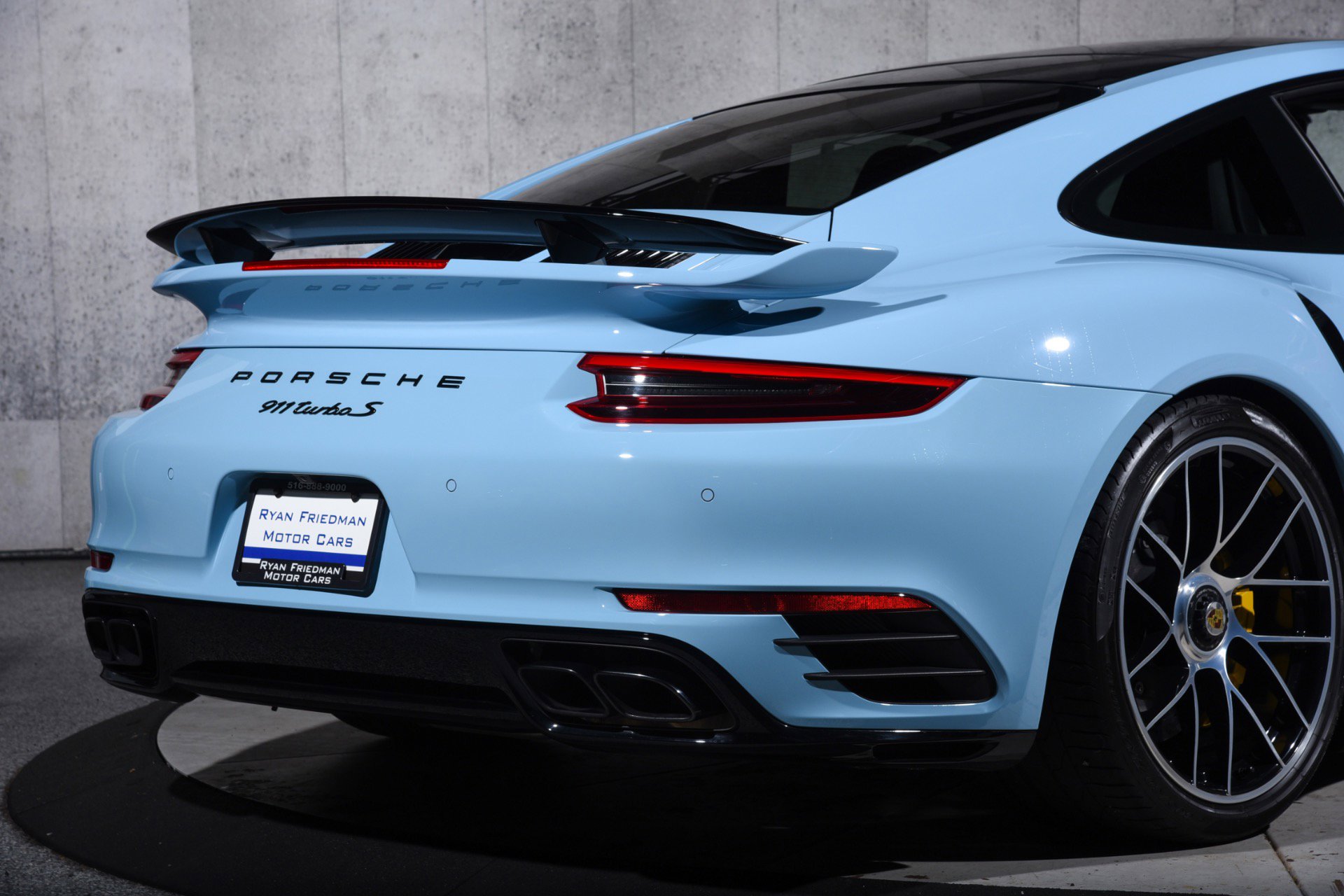 Used 2017 Porsche 911 Turbo S AWD/4WD image 16