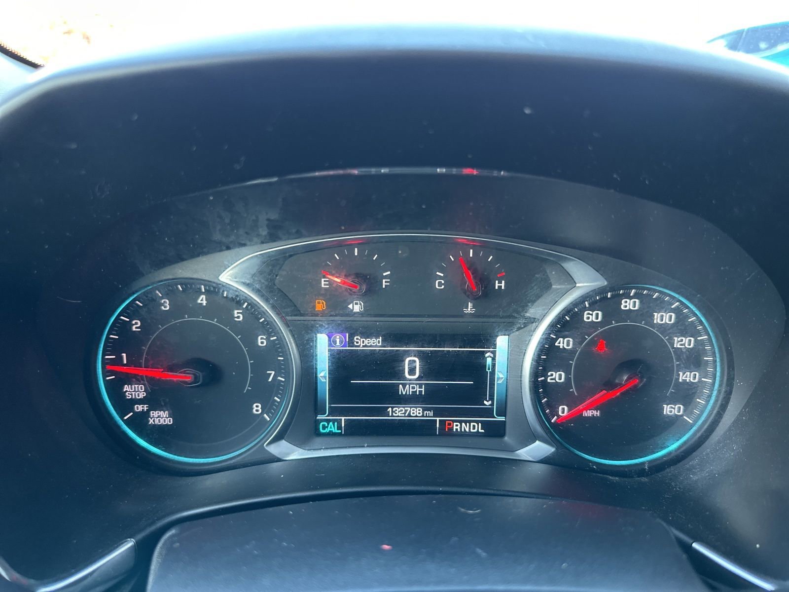Used 2018 Chevrolet Equinox Premier w/ Infotainment II Package AWD/4WD image 31