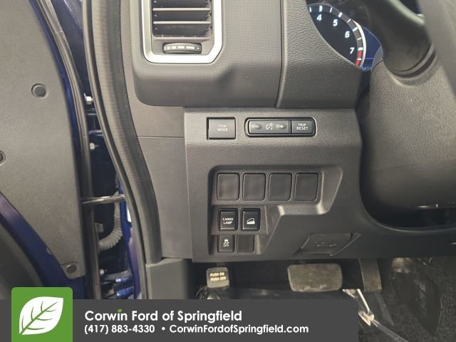 Used 2022 Nissan Frontier SV image 32