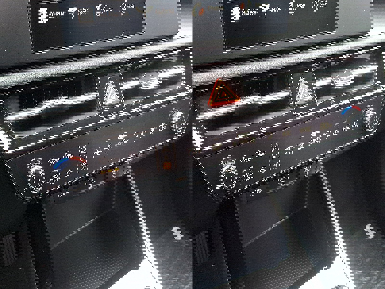 New 2026 Kia Niro LX image 14