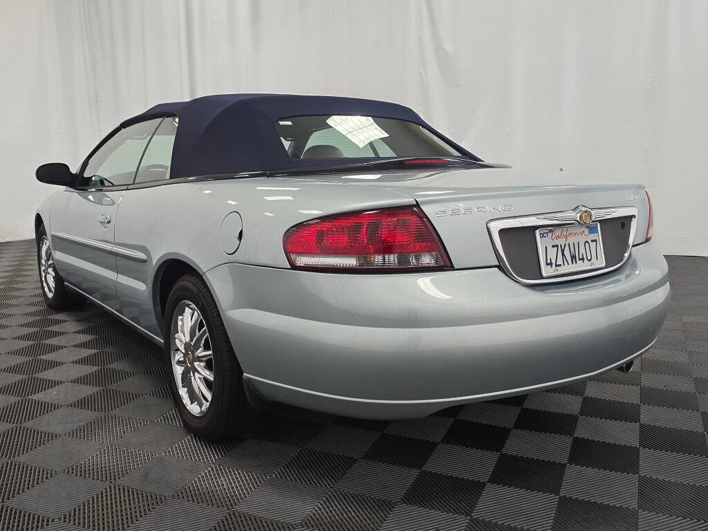 Used 2003 Chrysler Sebring Limited FWD image 3