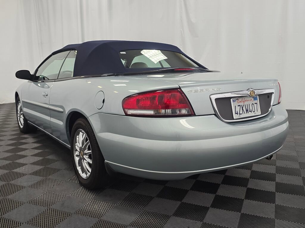 Used 2003 Chrysler Sebring Limited image 3