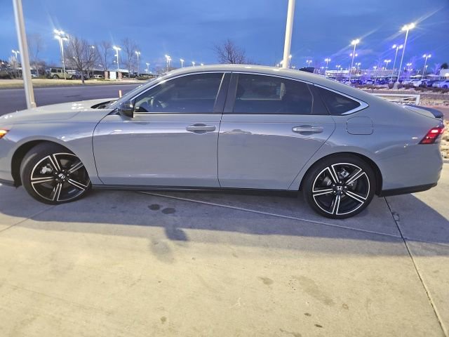 Used 2025 Honda Accord Sport image 33