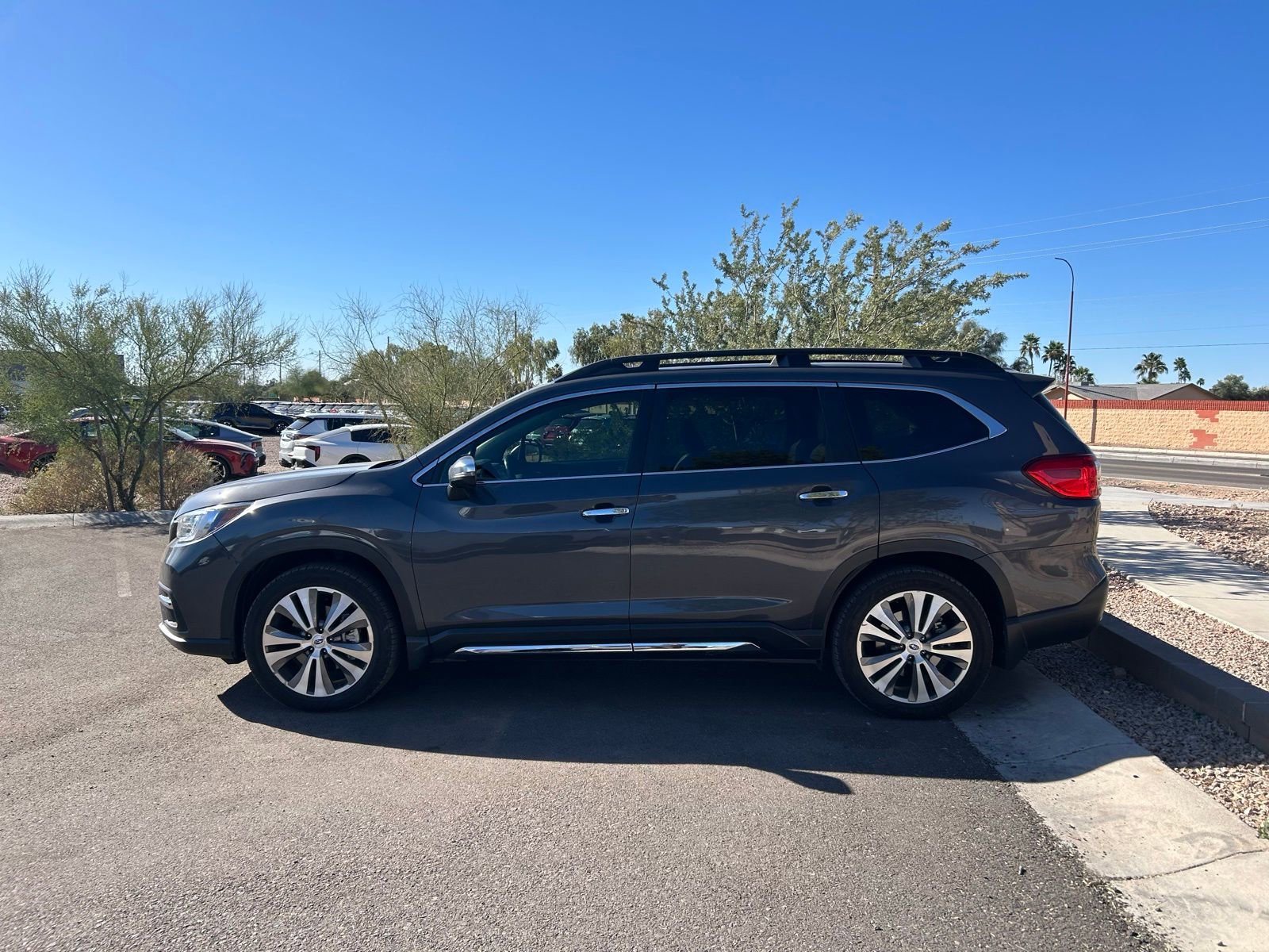 Used 2020 Subaru Ascent Touring w/ Popular Package #2A image 6