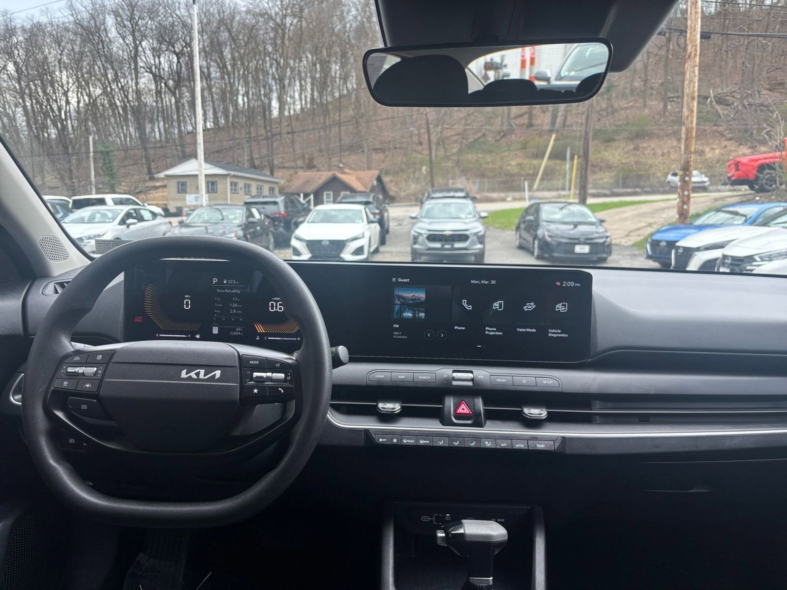 Used 2025 Kia K4 LXS image 33