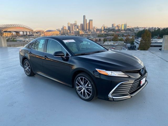 Certified 2024 Toyota Camry XLE image 27