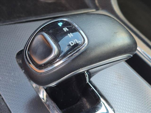Used 2012 Dodge Charger SE RWD image 10