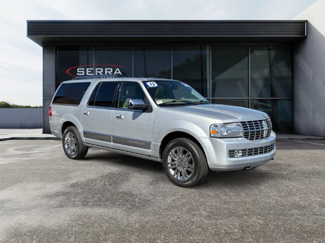 Used 2013 Lincoln Navigator L 2WD w/ HD Trailer Tow Pkg image 7