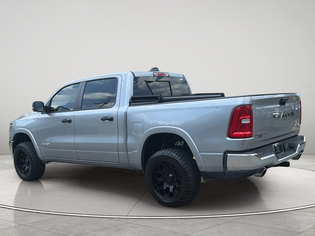 Used 2025 RAM 1500 Big Horn AWD/4WD image 5