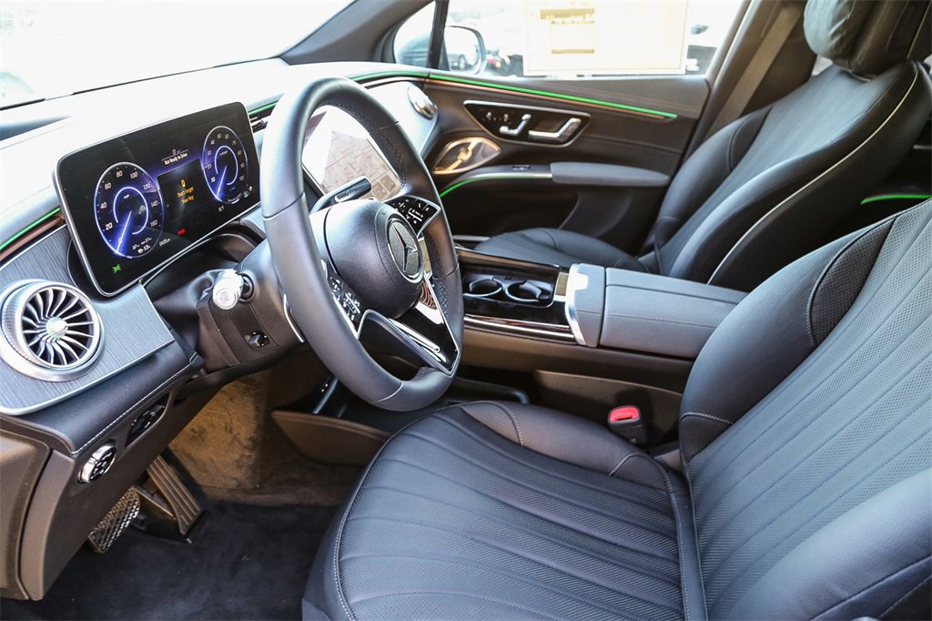 Used 2023 Mercedes-Benz EQS 450+ 4MATIC SUV image 25