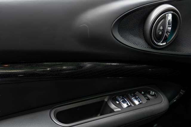 Used 2024 MINI Cooper Clubman S w/ Signature Upholstery Package image 13