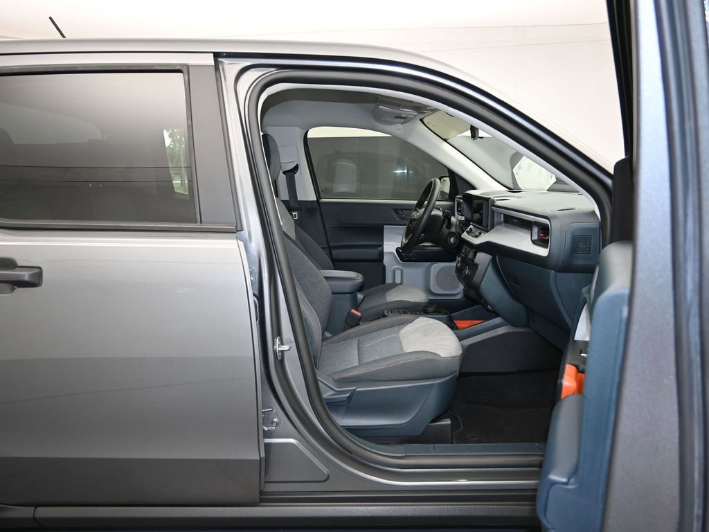 Certified 2023 Ford Maverick XLT image 26