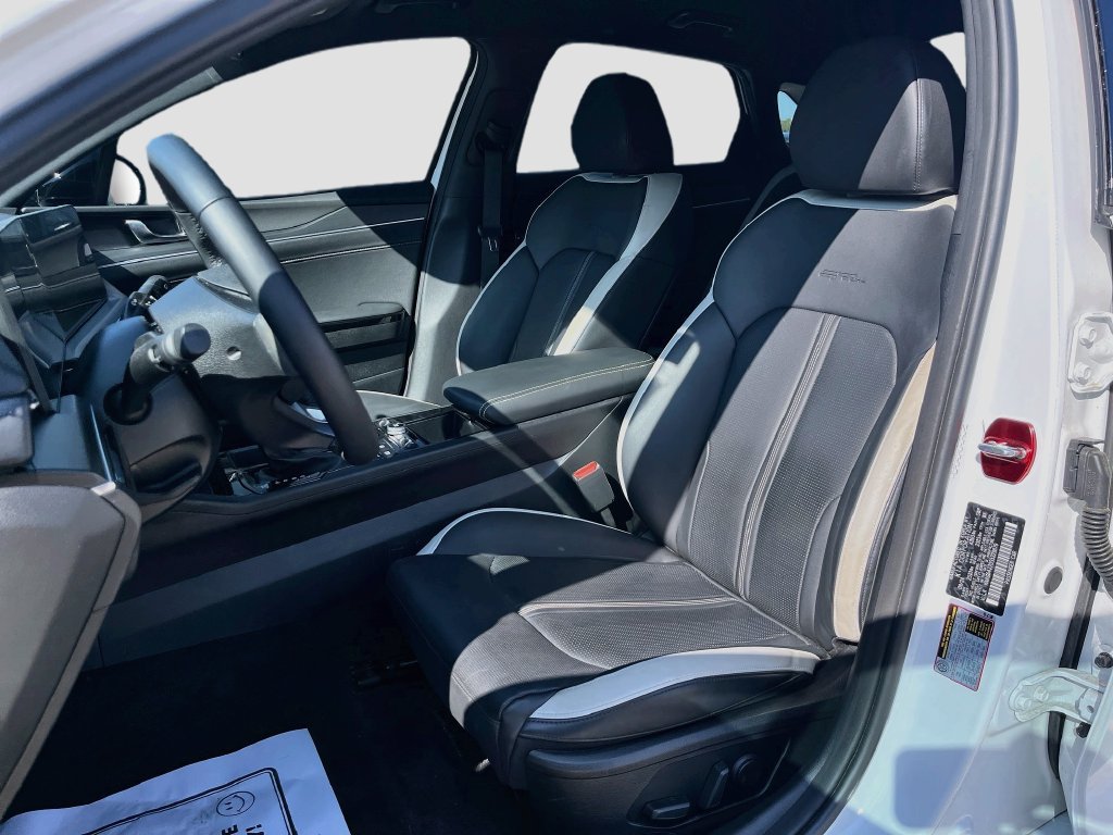 Certified 2025 Kia K5 GT-Line FWD image 15