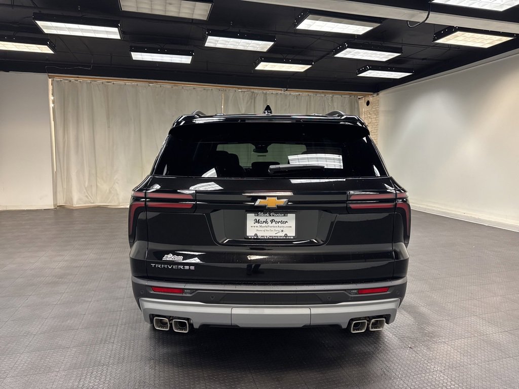 New 2026 Chevrolet Traverse LT w/ Sun and Wheel Package image 4