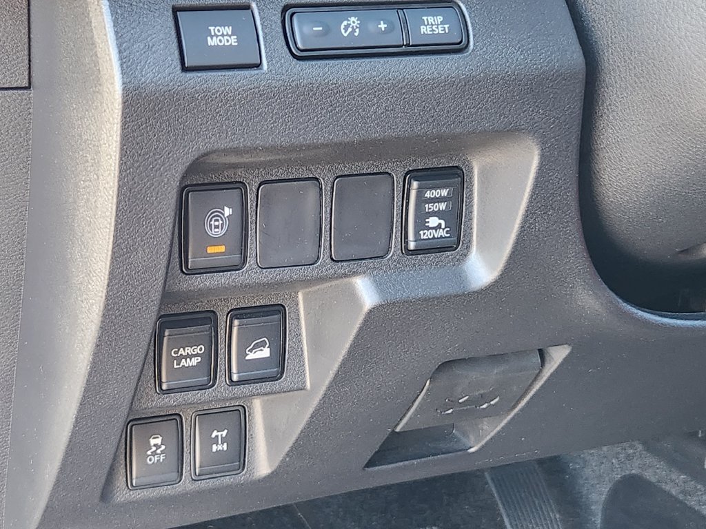 Used 2023 Nissan Frontier PRO-4X w/ Pro Convenience Package AWD/4WD image 13