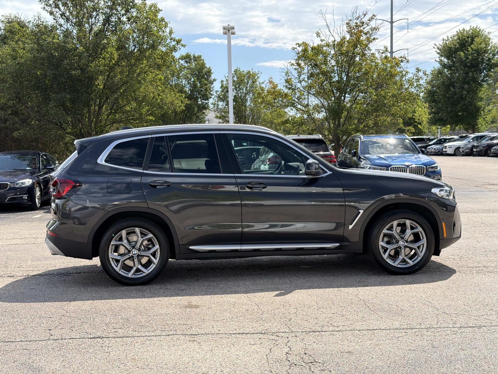 Certified 2024 BMW X3 xDrive30i w/ Premium Package AWD/4WD image 4