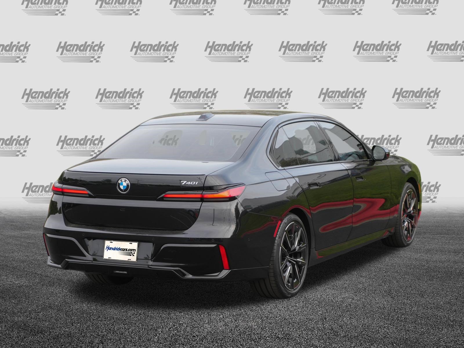 Certified 2023 BMW 740i w/ Parking Assistance Package RWD image 9