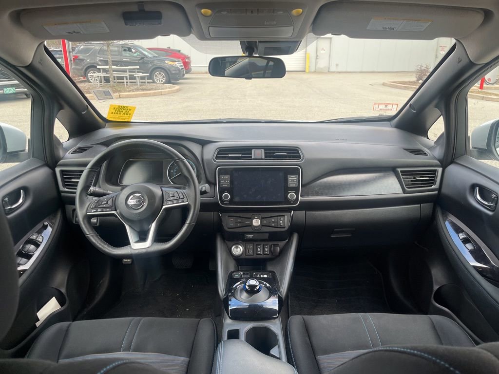 Used 2022 Nissan Leaf SV w/ Protection Package image 4