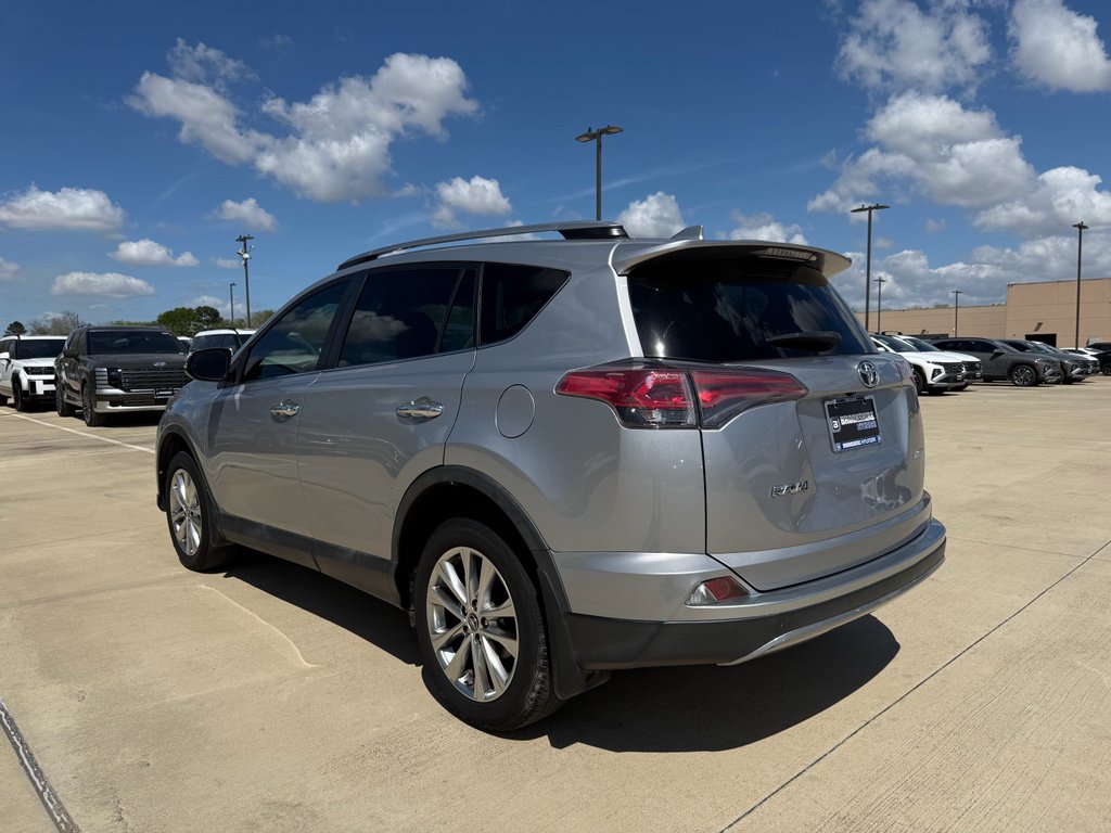 Used 2018 Toyota RAV4 Limited FWD image 8