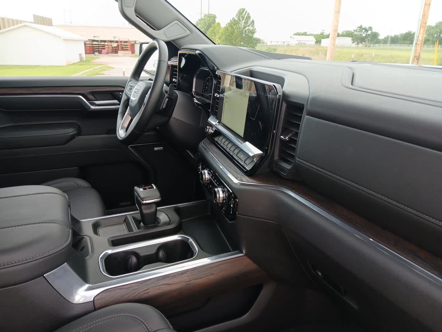 Used 2024 GMC Sierra 1500 SLT w/ SLT Premium Package AWD/4WD image 53