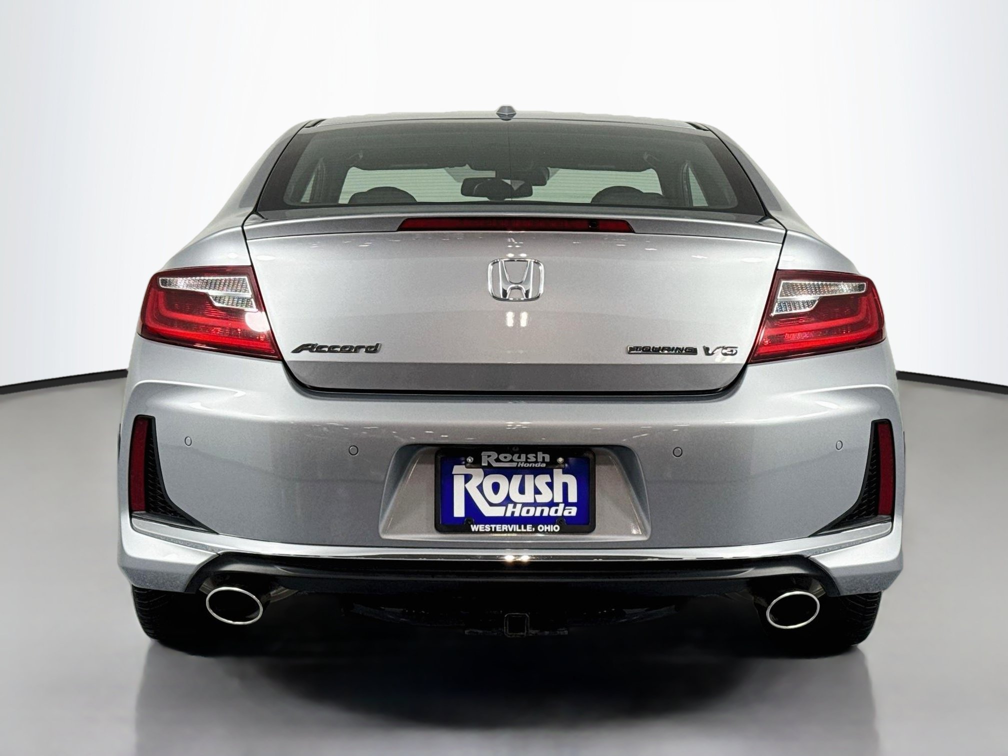 Used 2017 Honda Accord Touring image 6