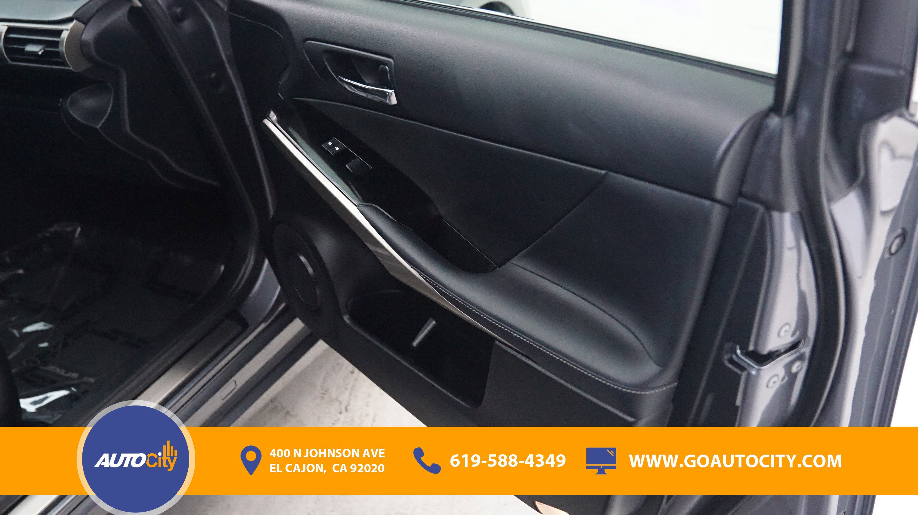 Used 2016 Lexus IS 200t image 17