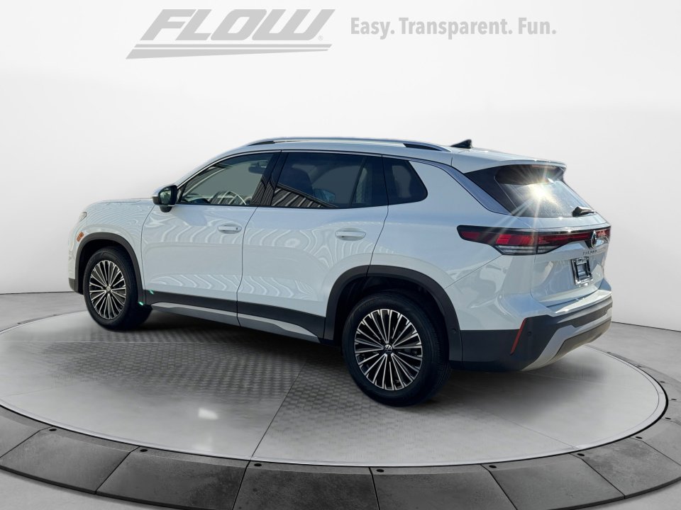 New 2026 Volkswagen Tiguan S FWD image 5