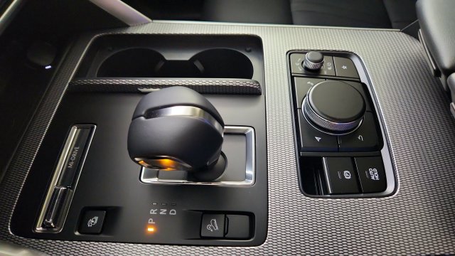 New 2026 MAZDA CX-90 Plug-In Hybrid w/Premium Sport AWD/4WD image 17