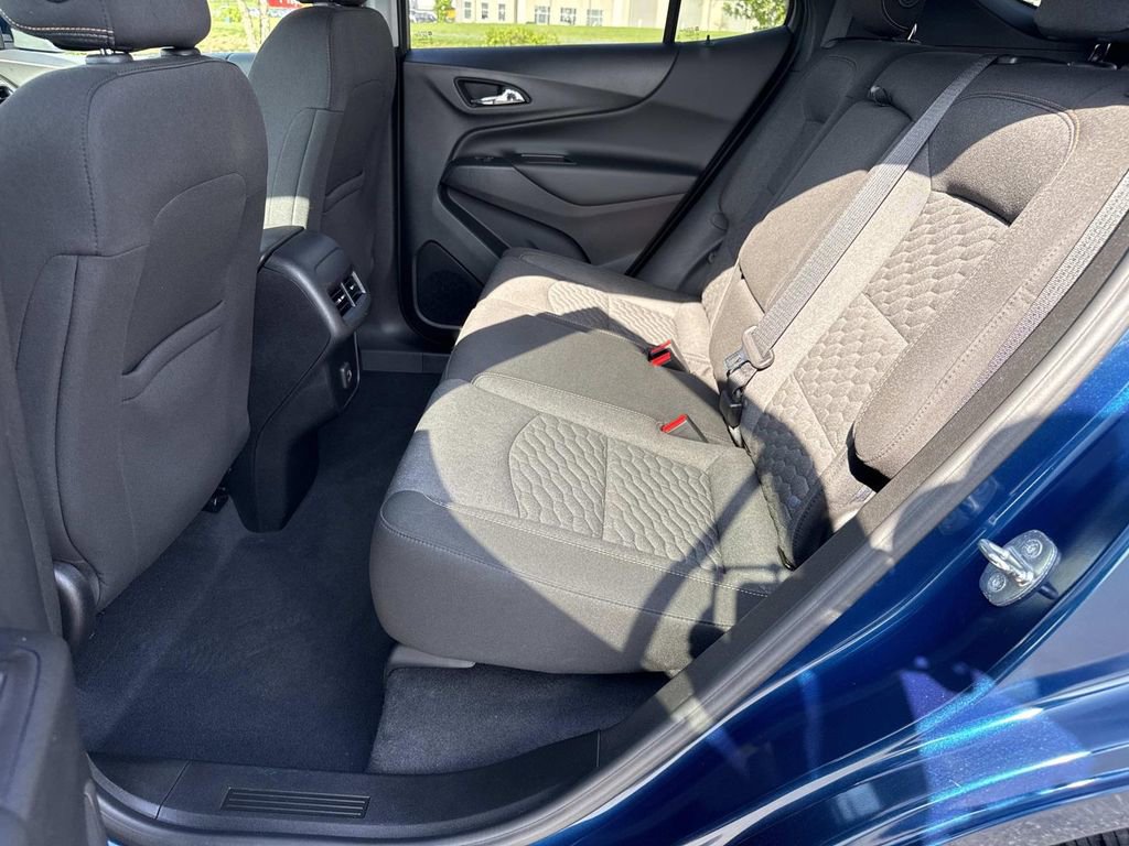 Used 2020 Chevrolet Equinox LT AWD/4WD image 22