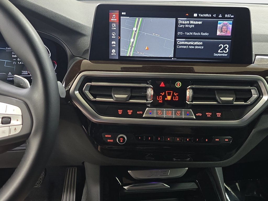 Certified 2024 BMW X3 sDrive30i w/ Convenience Package RWD image 23