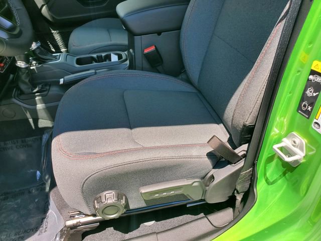 Used 2025 Jeep Wrangler Rubicon image 21