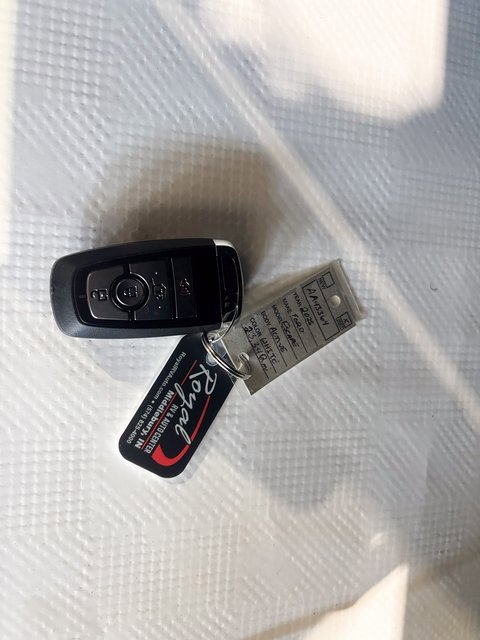 Used 2025 Ford Escape Active image 32