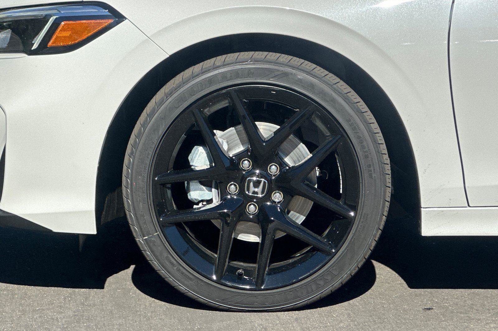 New 2026 Honda Civic Sport image 31