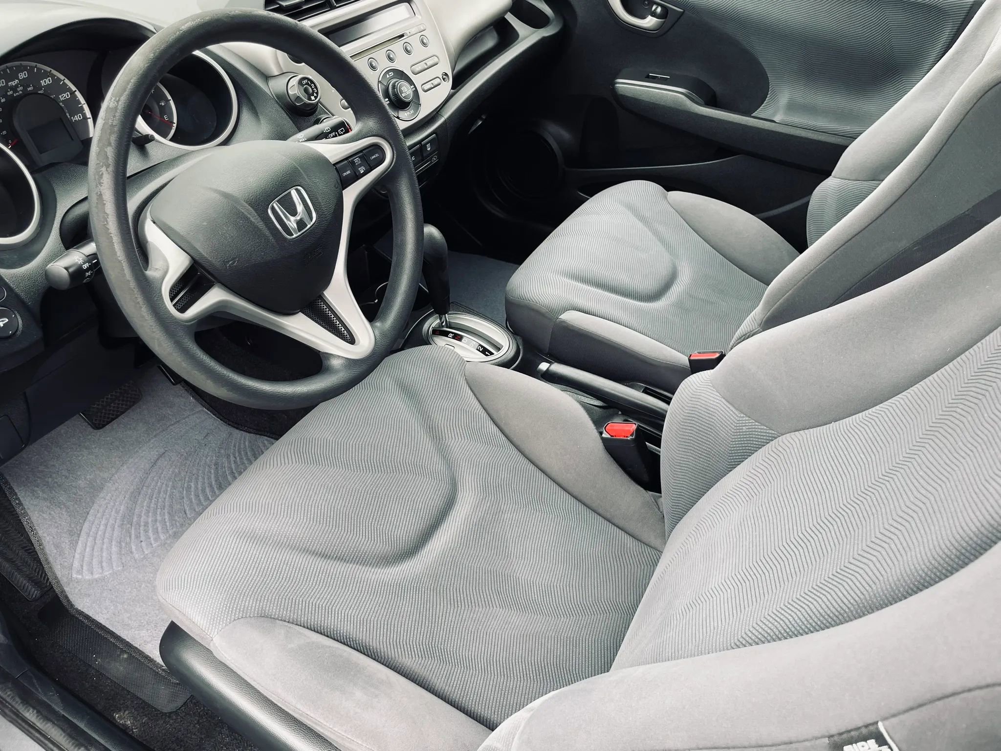 Used 2012 Honda Fit image 10