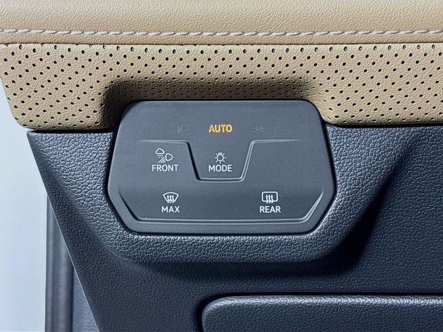 New 2026 Volkswagen Atlas Cross Sport SE AWD/4WD image 10