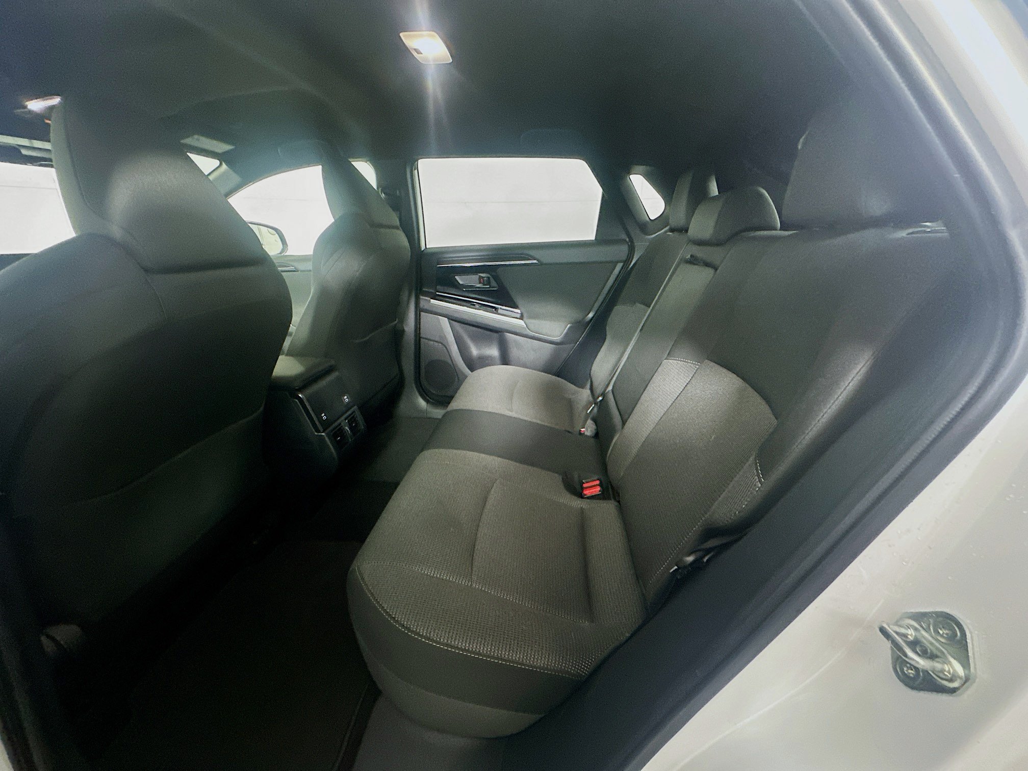 Used 2024 Subaru Solterra AWD/4WD image 27