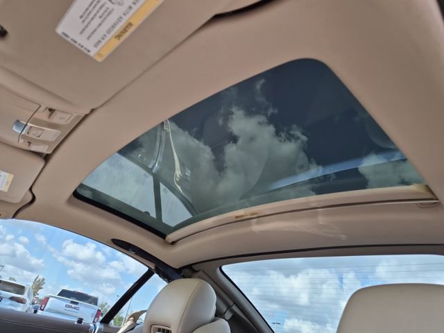 Used 2014 Mercedes-Benz SL 550 SL 550 2D Convertible image 18